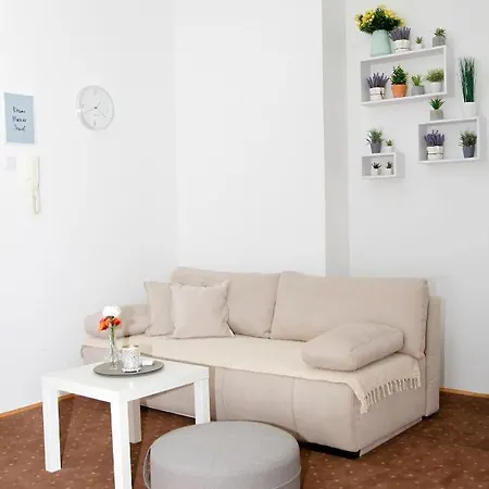 Victorian * Sarajevo